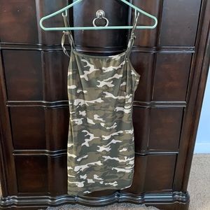Urban heritage cameo dress